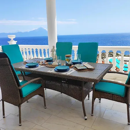 Ulyana - Athos Sea View & Apartment Kriaritsi