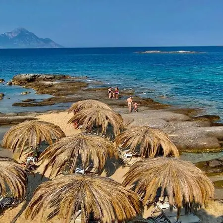Апартаменты Ulyana - Athos Sea View &