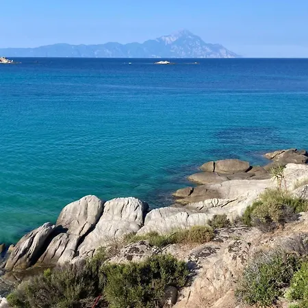 Ulyana - Athos Sea View & Apartment