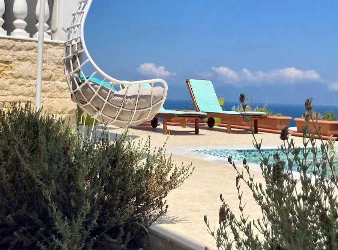 Ulyana - Athos Sea View & Kriaritsi