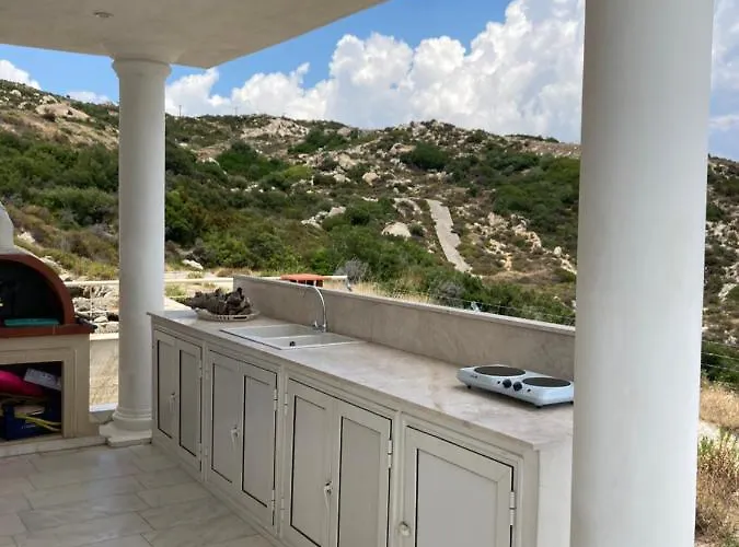 Ulyana - Athos Sea View&spa *