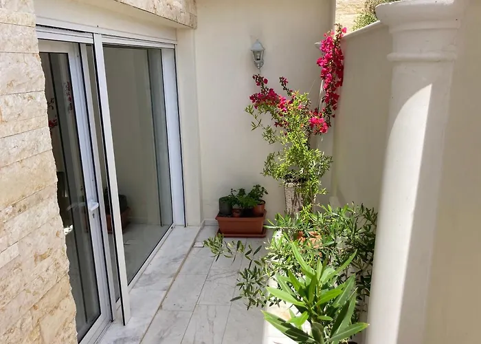 Apartamento Ulyana - Athos Sea View & *