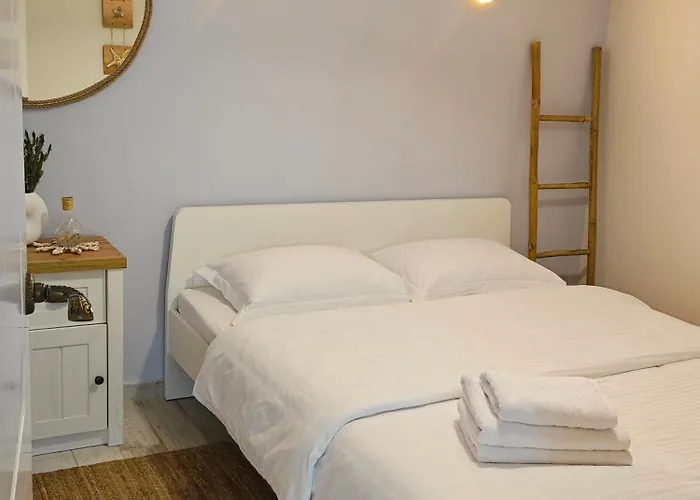 Apartamento Ulyana - Athos Sea View & *