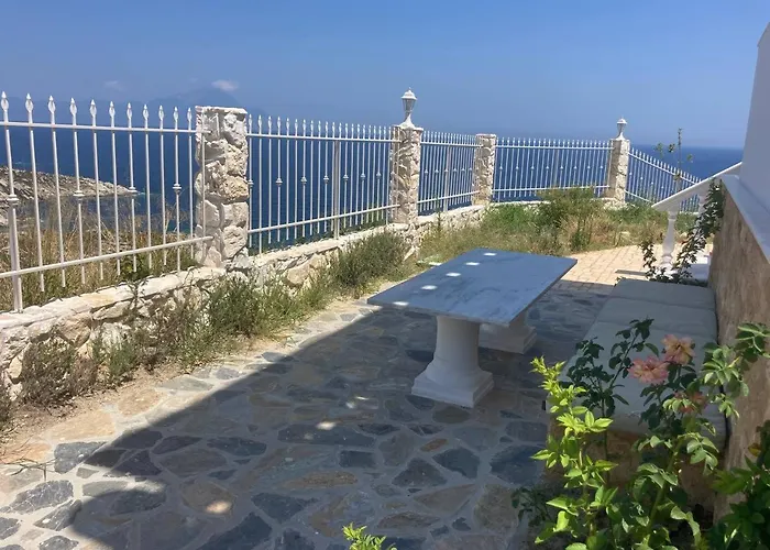 Ulyana - Athos Sea View & * Kriaritsi